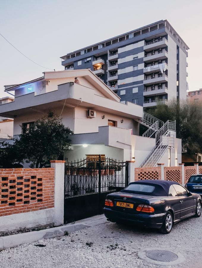 Apartments Mehmeti Вльора Екстер'єр фото