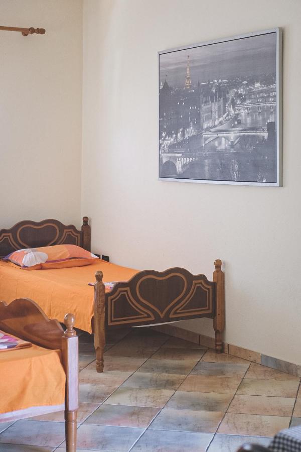 Apartments Mehmeti Вльора Екстер'єр фото